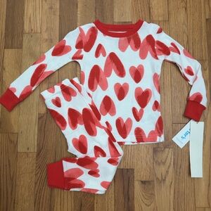 Carter's 2T Baby Toddler Valentine's Day Hearts Snug Fit Pajamas NWT